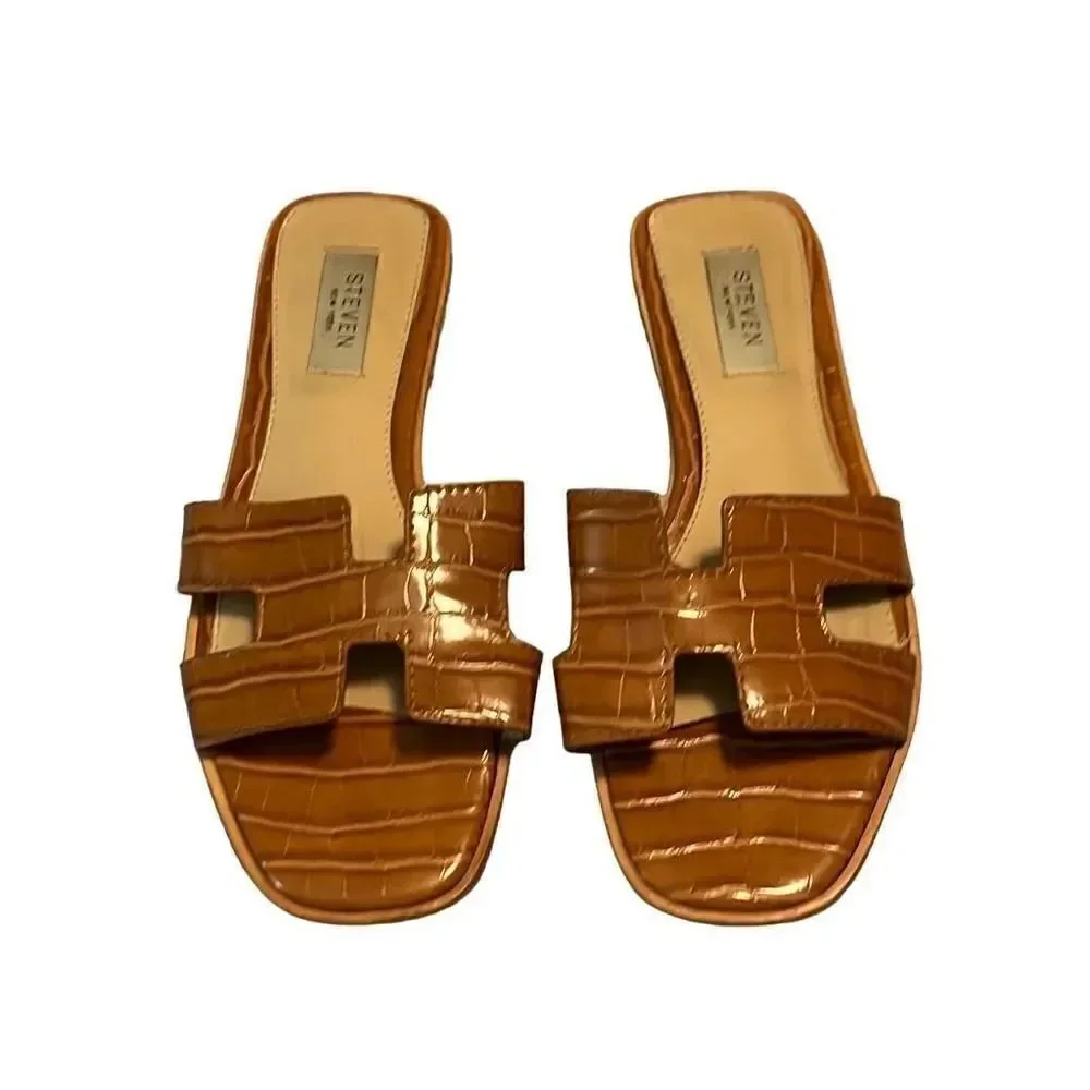 Steven New York, slip on size 6